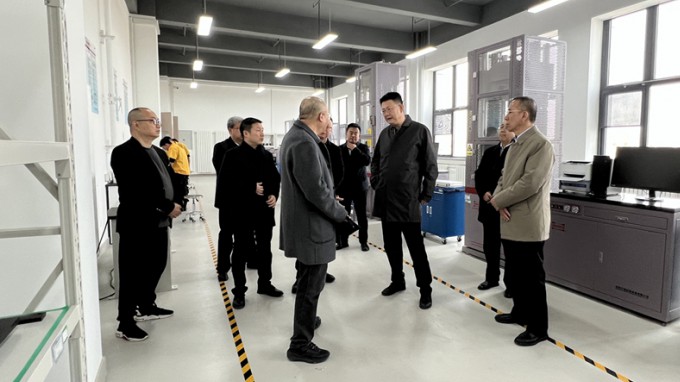 陳一夫調研西部工程檢測研發基地