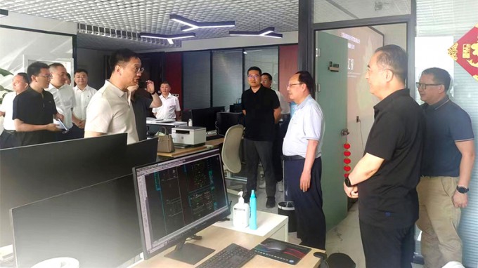 張佩峰一行調(diào)研省建筑設計院新疆分公司、省水電設計院新疆分公司