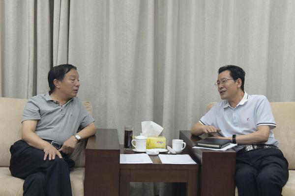 省司法廳黨委書記、廳長牛紀南一行前往建筑設計院<br/>檢查驗收“七五”普法工作